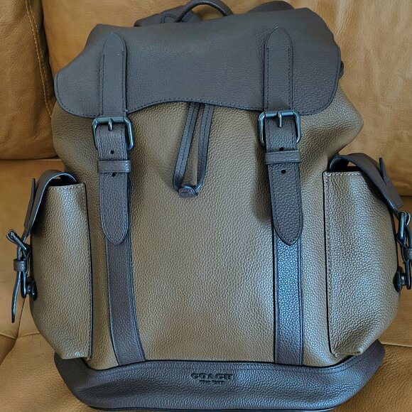 Coach Men’s Leather Backpack Brown Like New - Picture 1 of 5